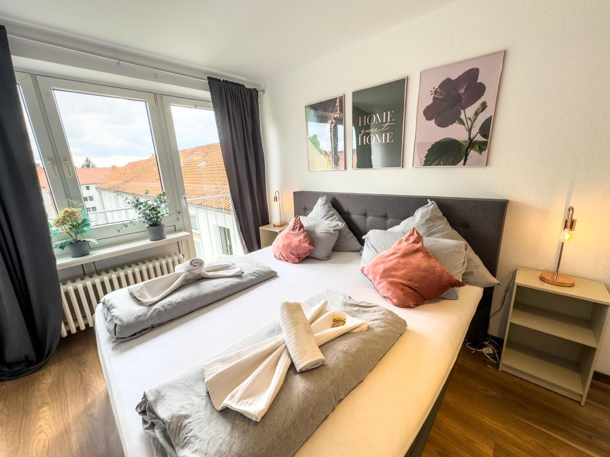 Apartment Fuer 3 Gaeste Kostenlose Parkplaetze Und Lift Hannover Eksteriør billede