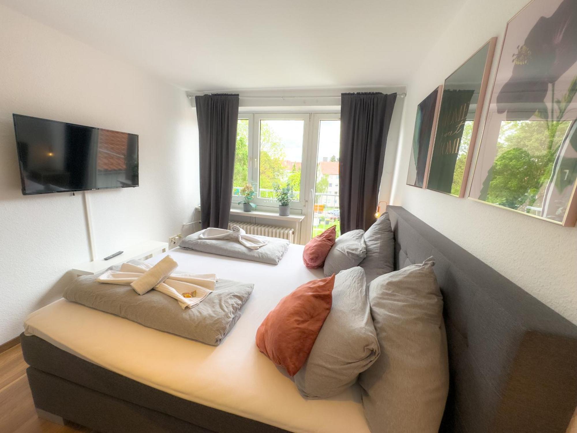 Apartment Fuer 3 Gaeste Kostenlose Parkplaetze Und Lift Hannover Eksteriør billede
